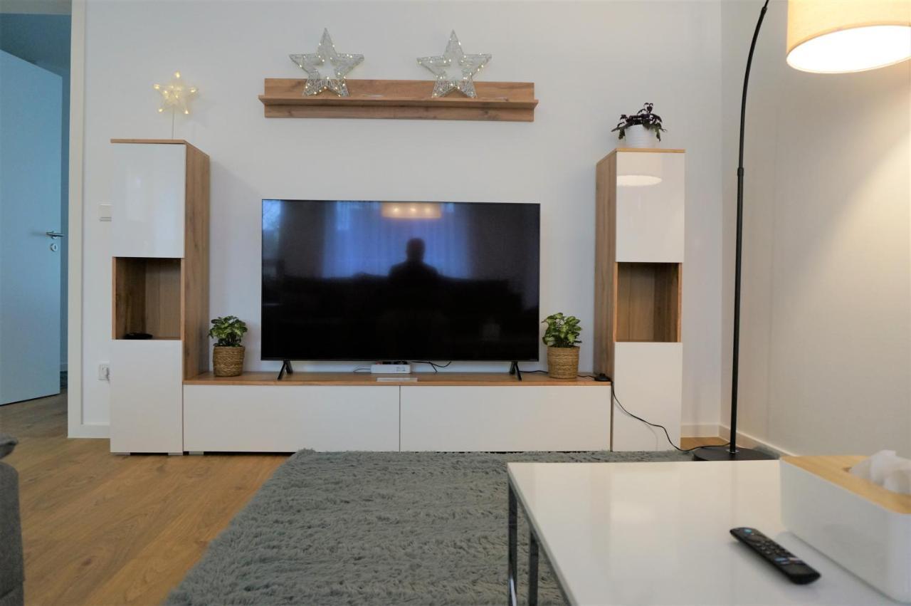 Mein Apartment, Stars Mit Balkon Und Klima Fuer Bis Zu 4 Personen Frankenthal  Exterior photo