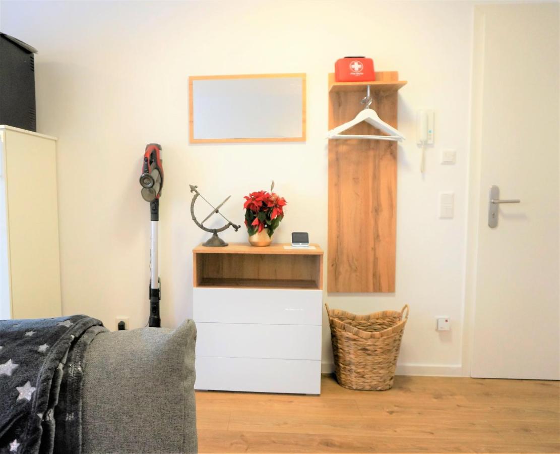 Mein Apartment, Stars Mit Balkon Und Klima Fuer Bis Zu 4 Personen Frankenthal  Exterior photo
