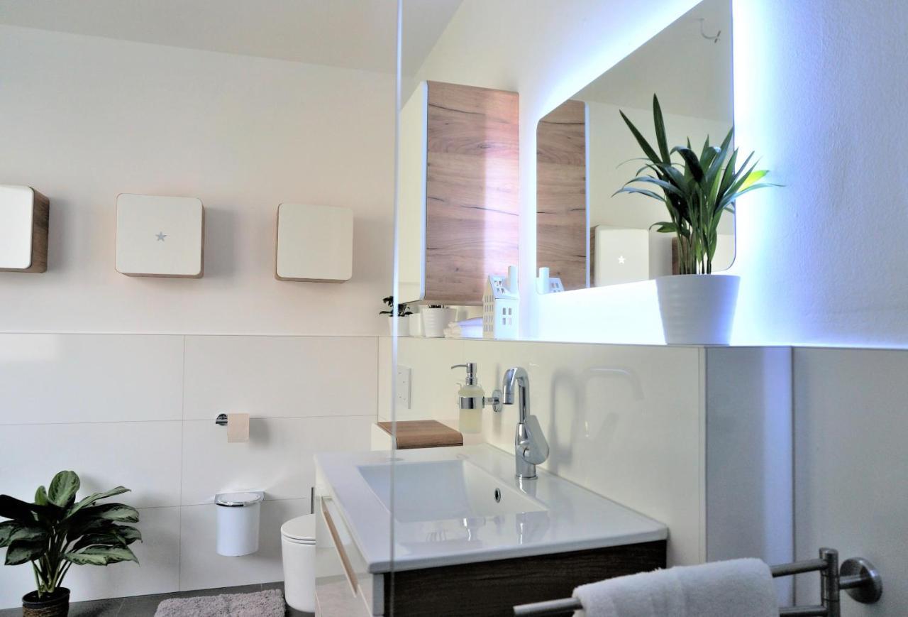Mein Apartment, Stars Mit Balkon Und Klima Fuer Bis Zu 4 Personen Frankenthal  Exterior photo